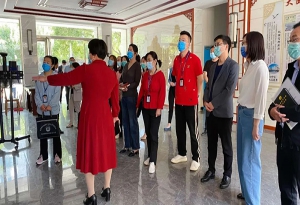 淇县市场监督管理局莅临河南誉美肾病医院指导工作